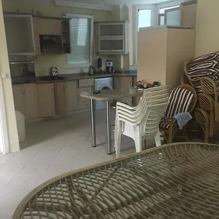 Bouzid Vilă Belek